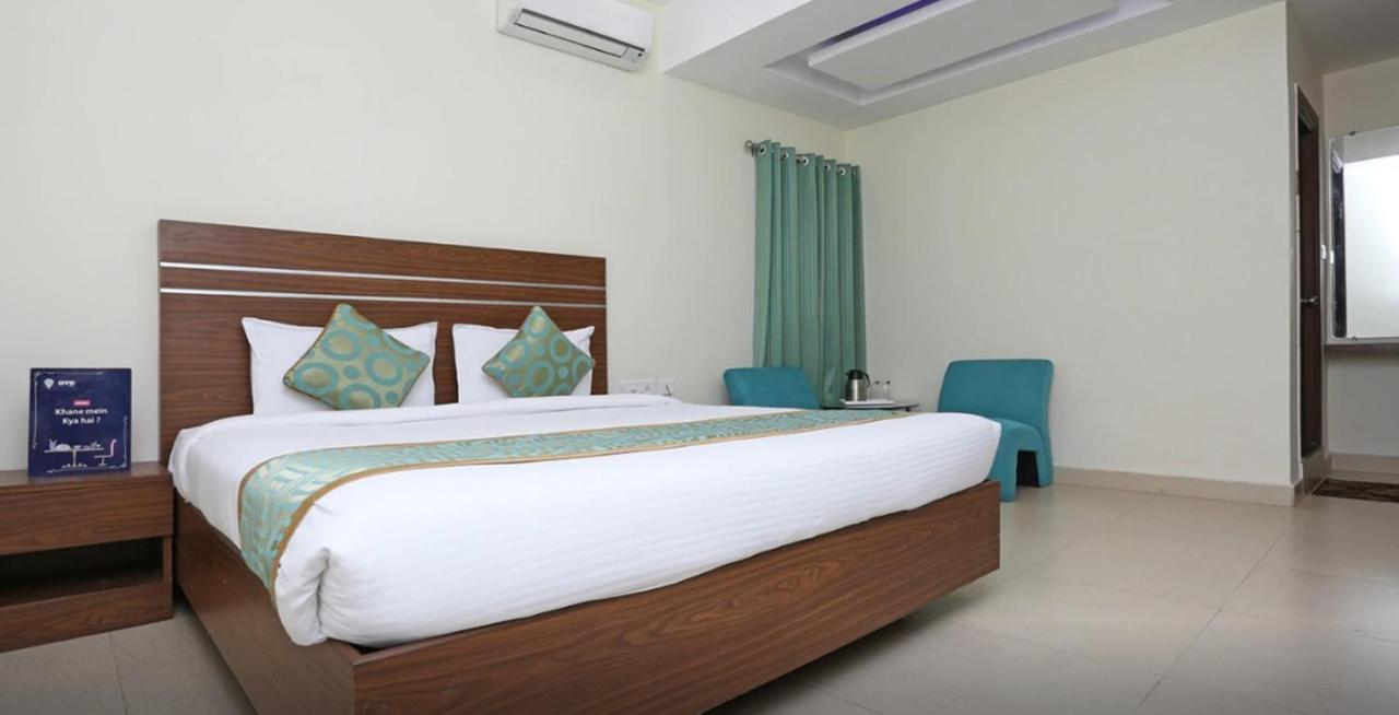 Jenus Hotel-Sindhi Camp Джайпур Екстер'єр фото